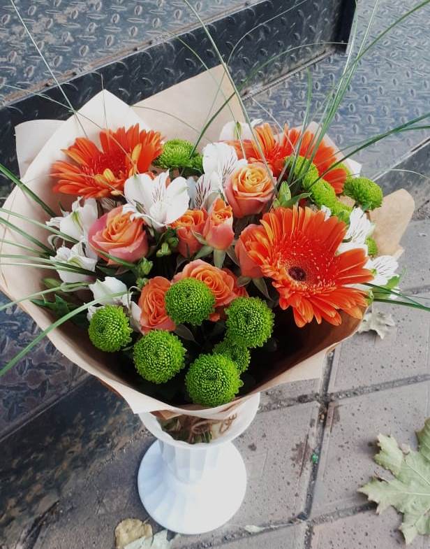 Букет цветов из: Герберы, Хризантемы, Альстромерии и Розы в Иванино