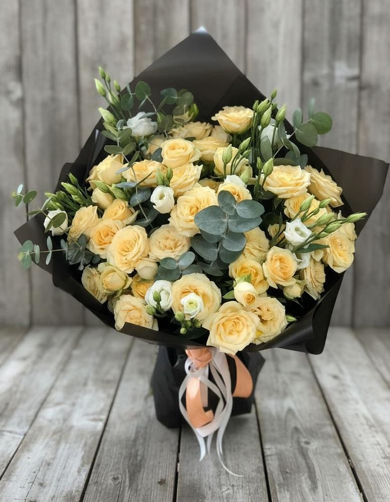 Букет цветов из: Розы и Лизиантусы в Иванино