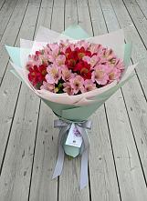 Букет цветов из:  Альстромерии в Иванино