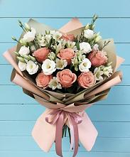 Букет цветов из:  Розы, Альстромерии и Лизиантусы в Иванино