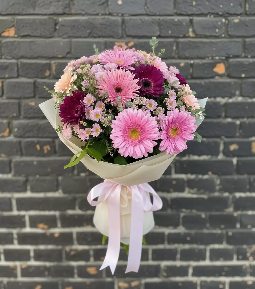 Букет цветов из: Герберы и Хризантемы в Иванино