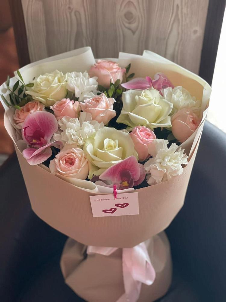 Букет цветов из: Орхидеи, Розы и Гвоздики в Иванино