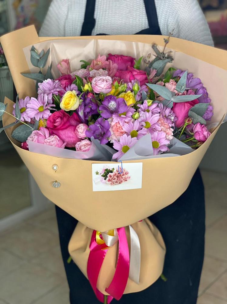 Букет цветов из: Хризантемы, Гвоздики и Альстромерии в Иванино