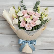 Букет цветов из:  Лизиантусы в Иванино