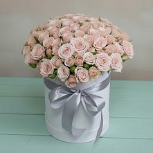 Цветочная композиция из Розы в шляпной коробке в Иванино