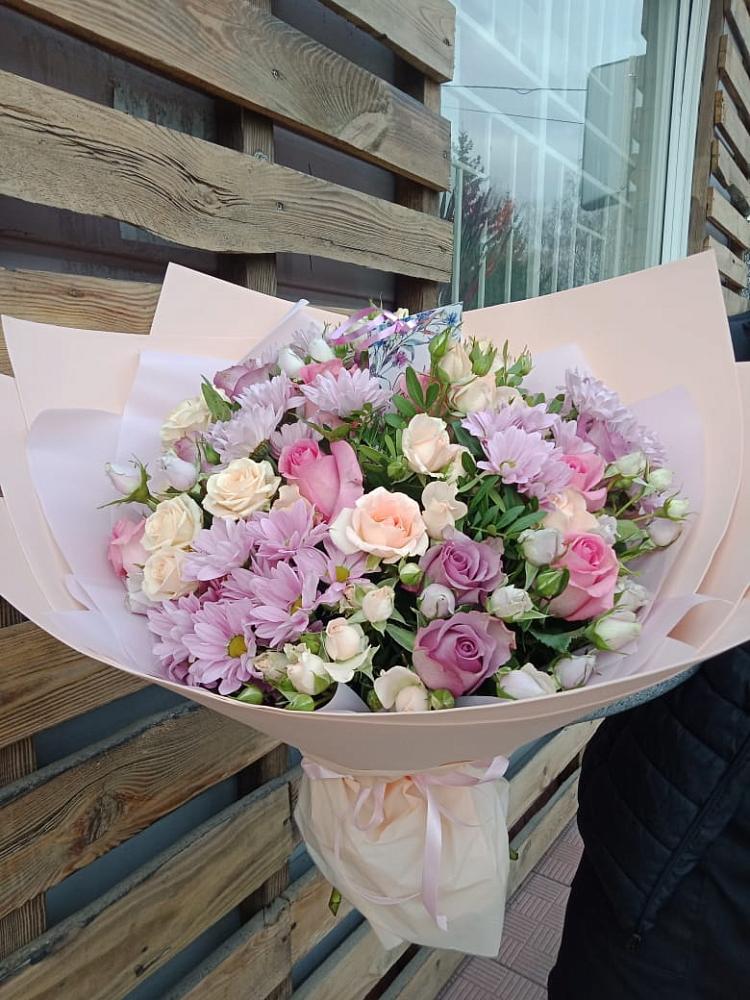 Букет цветов из: Розы и Хризантемы в Иванино