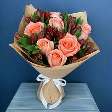 Букет цветов из:  Розы и Альстромерии в Иванино