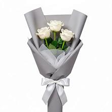 Букет 3 белые розы в Иванино