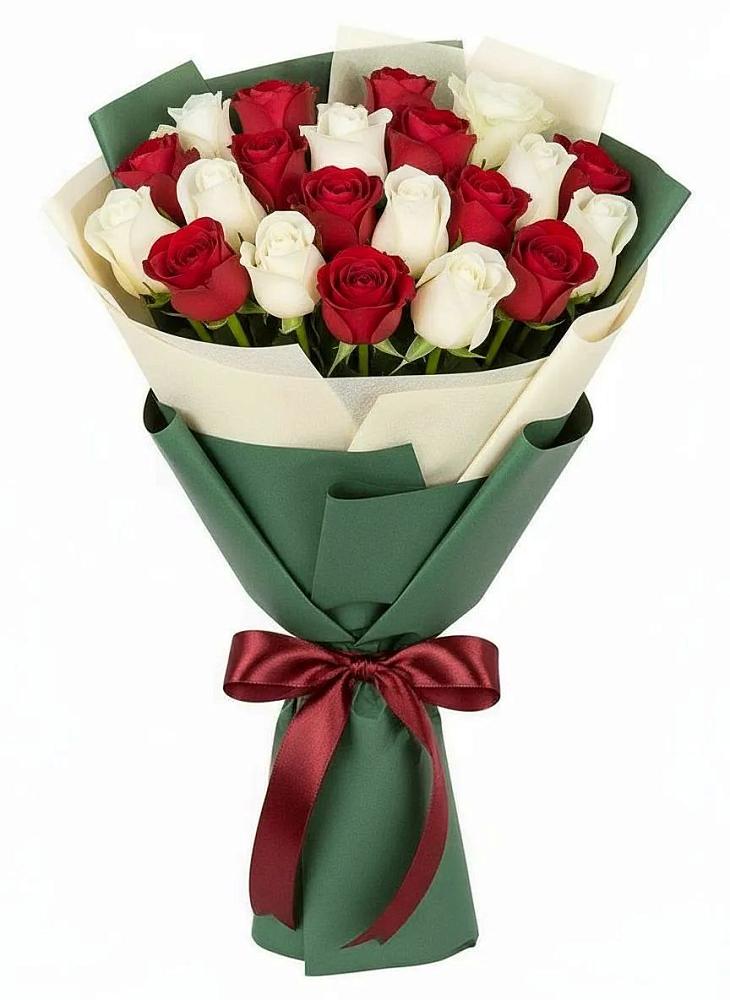 Букет Микс из красных и белых роз в Иванино