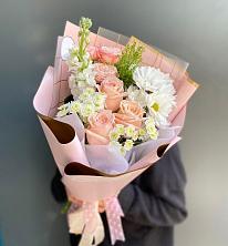 Букет цветов из:  Хризантемы и Розы в Иванино