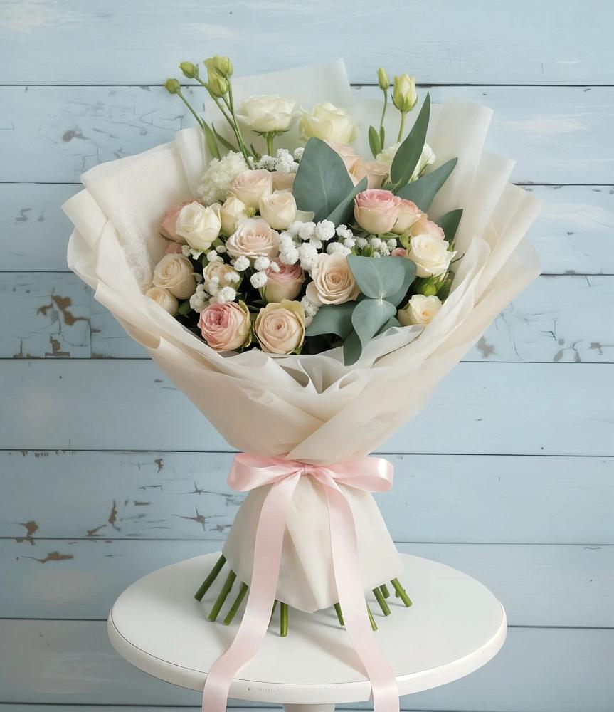 Букет цветов из: Розы и Лизиантусы в Иванино