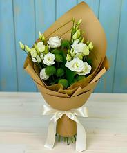 Букет цветов из:  Хризантемы и Лизиантусы в Иванино