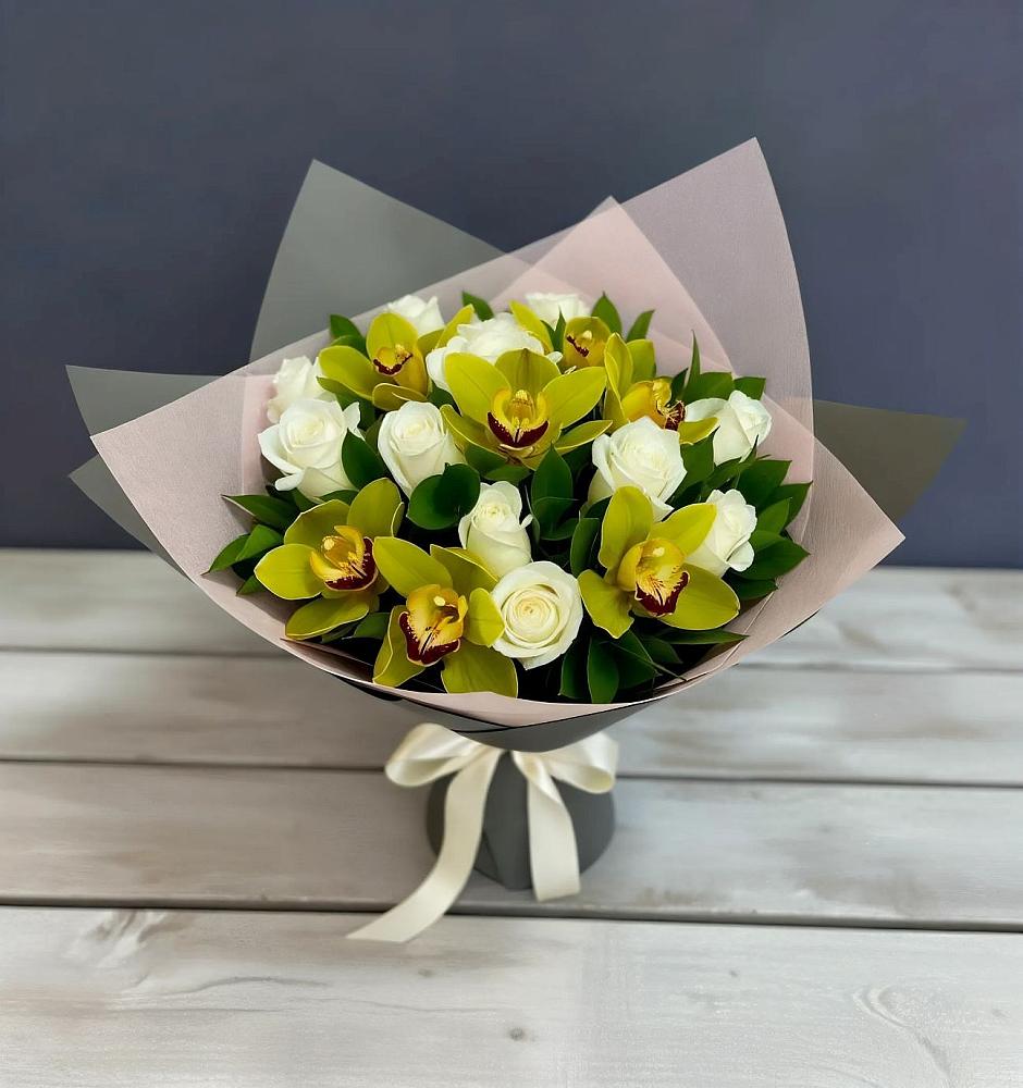 Букет цветов из: Орхидеи и Розы в Иванино