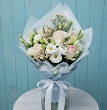 Букет цветов из:  Розы и Лизиантусы в Иванино
