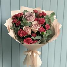 Букет цветов из:  Гвоздики и Розы в Иванино