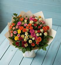 Букет Микс из разноцветных кустовых роз в Иванино