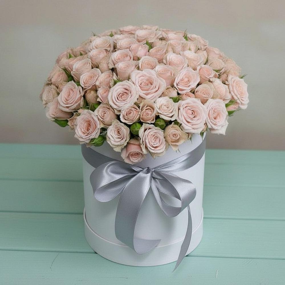 Цветочная композиция из Розы в шляпной коробке в Иванино